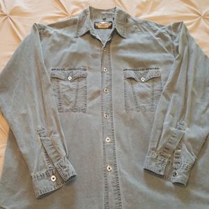 Men's long sleeve button down